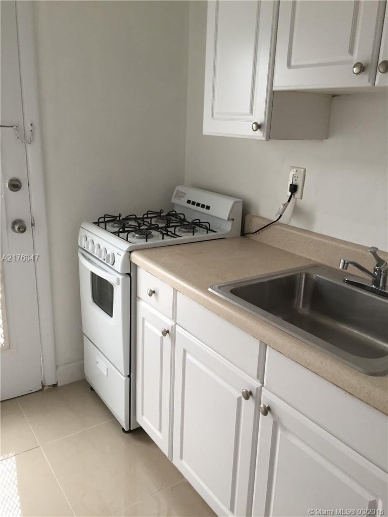 LINCOLN ROAD VILLAS EAST - Residential Lease