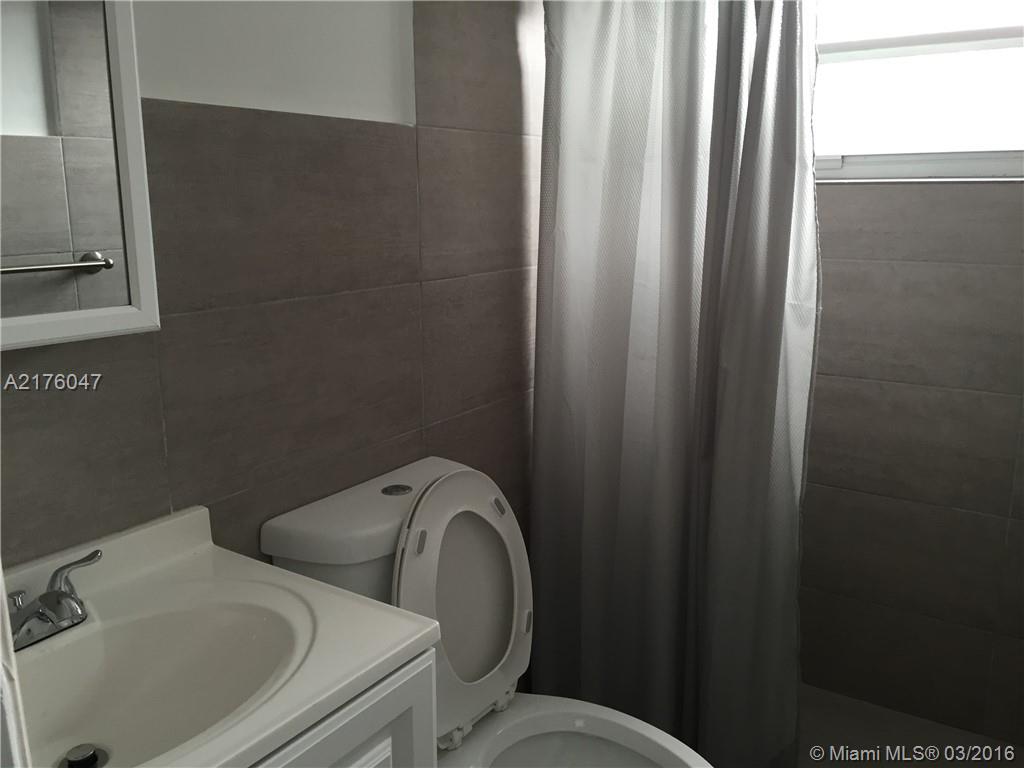 LINCOLN ROAD VILLAS EAST - Residential Lease