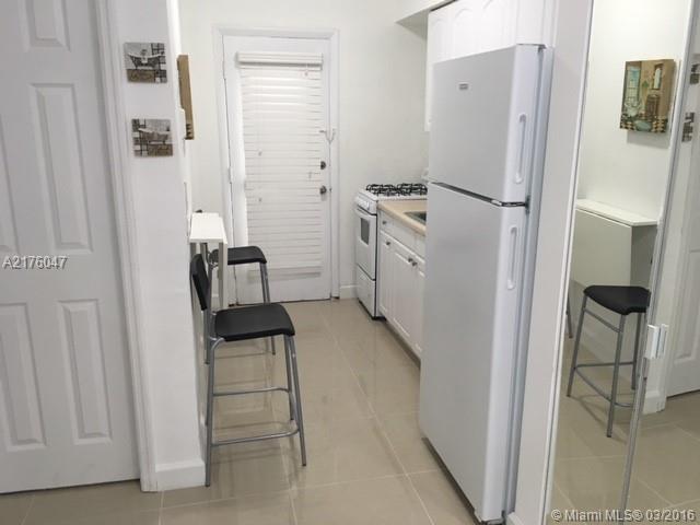 LINCOLN ROAD VILLAS EAST - Residential Lease