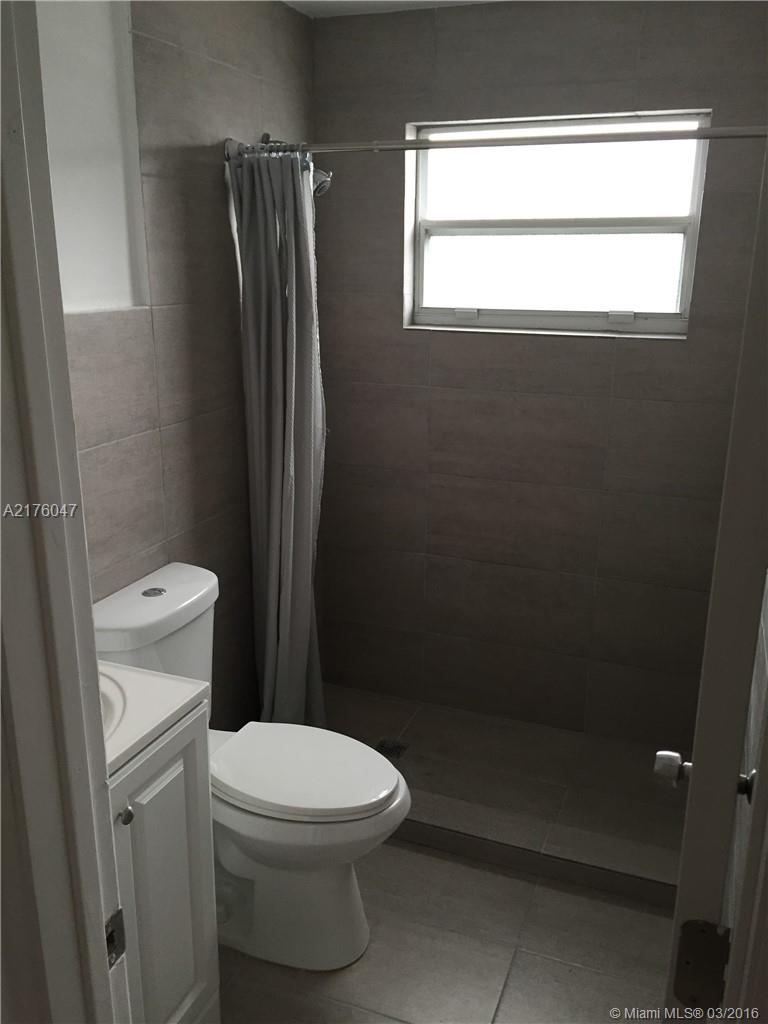 LINCOLN ROAD VILLAS EAST - Residential Lease