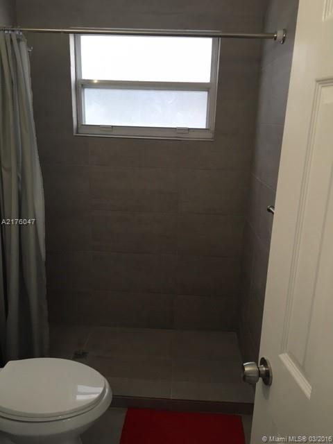 LINCOLN ROAD VILLAS EAST - Residential Lease