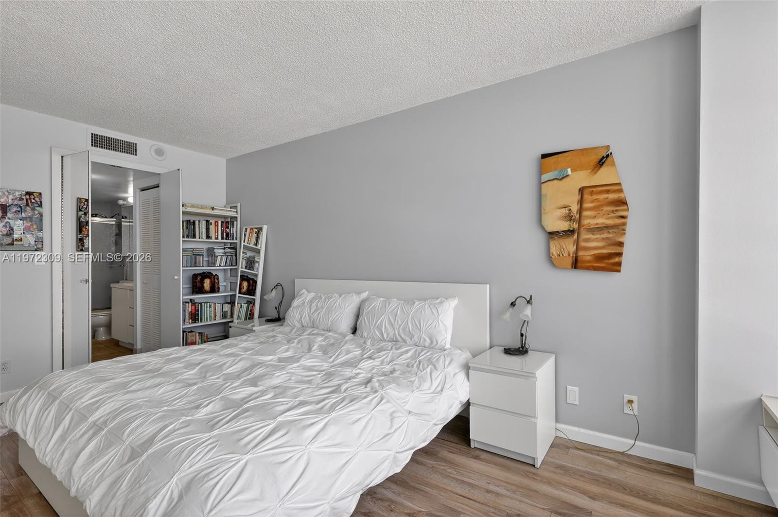 OLYMPUS CONDO PHASE - Residential