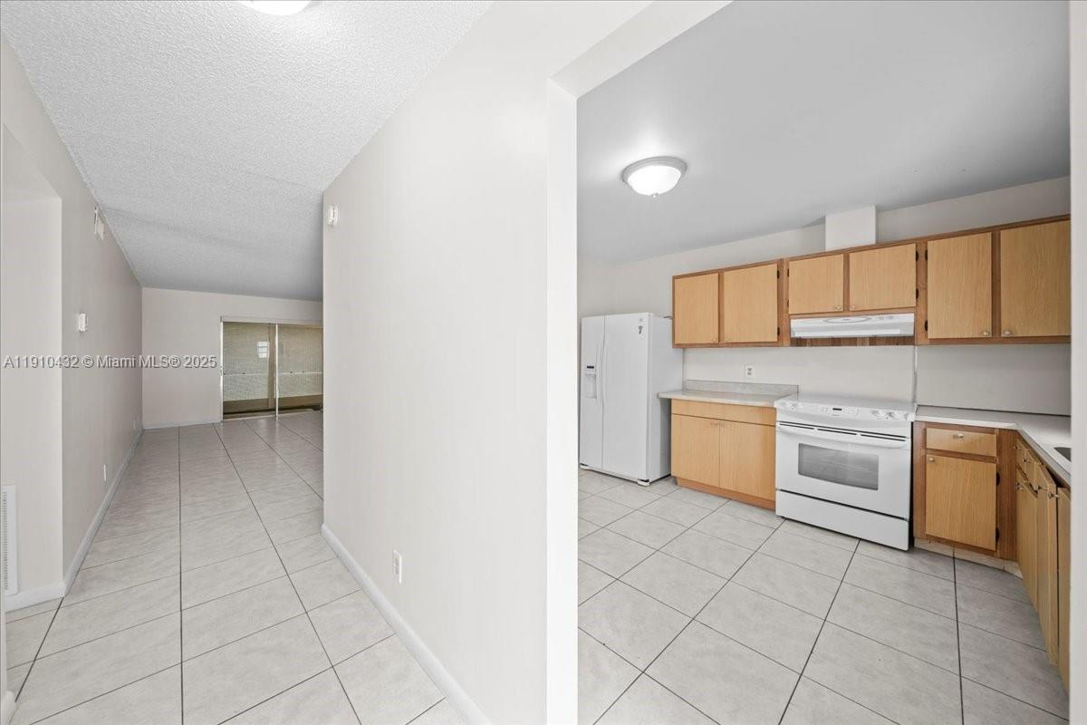 COVERED BRIDGE CONDO - Residential