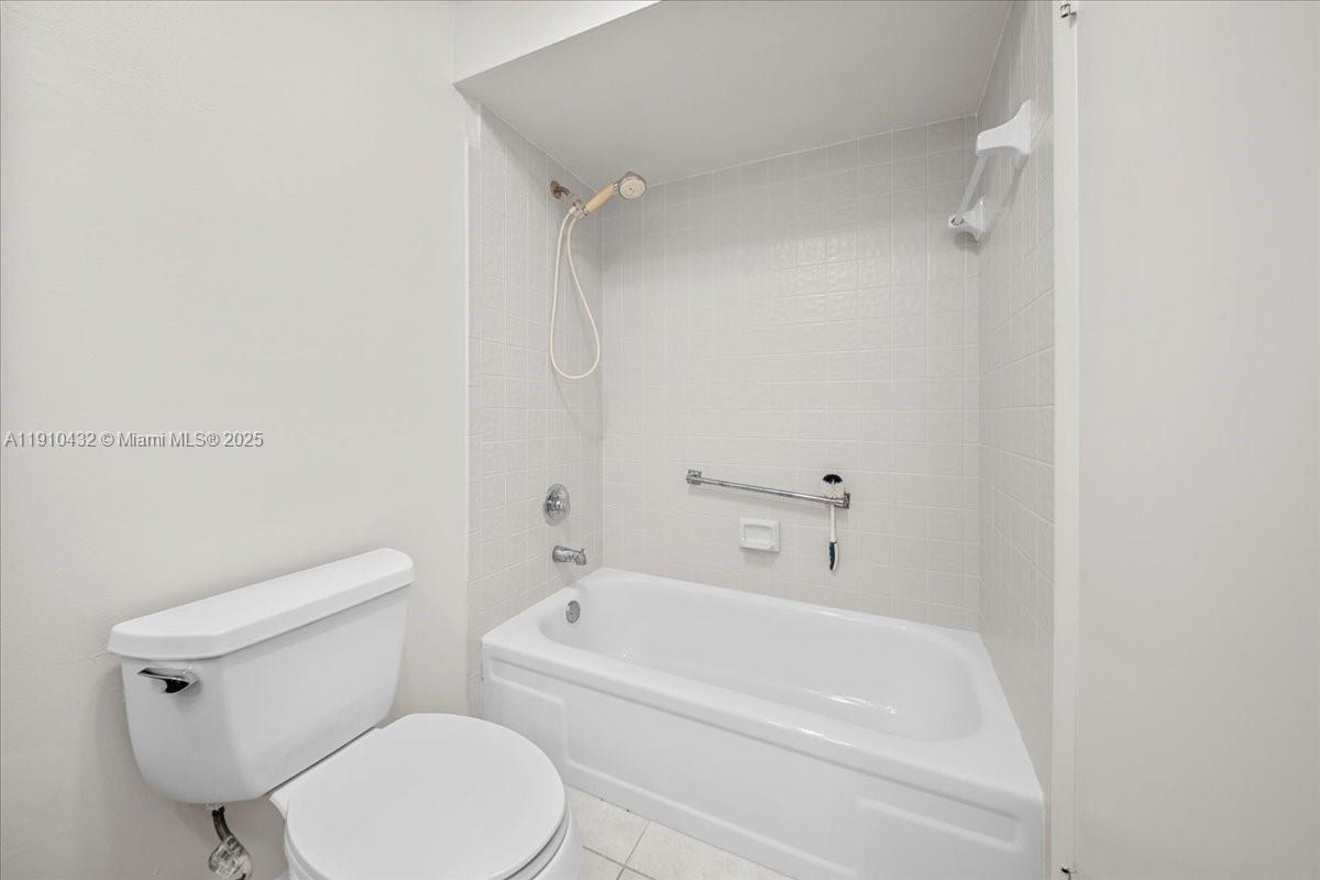 COVERED BRIDGE CONDO - Residential