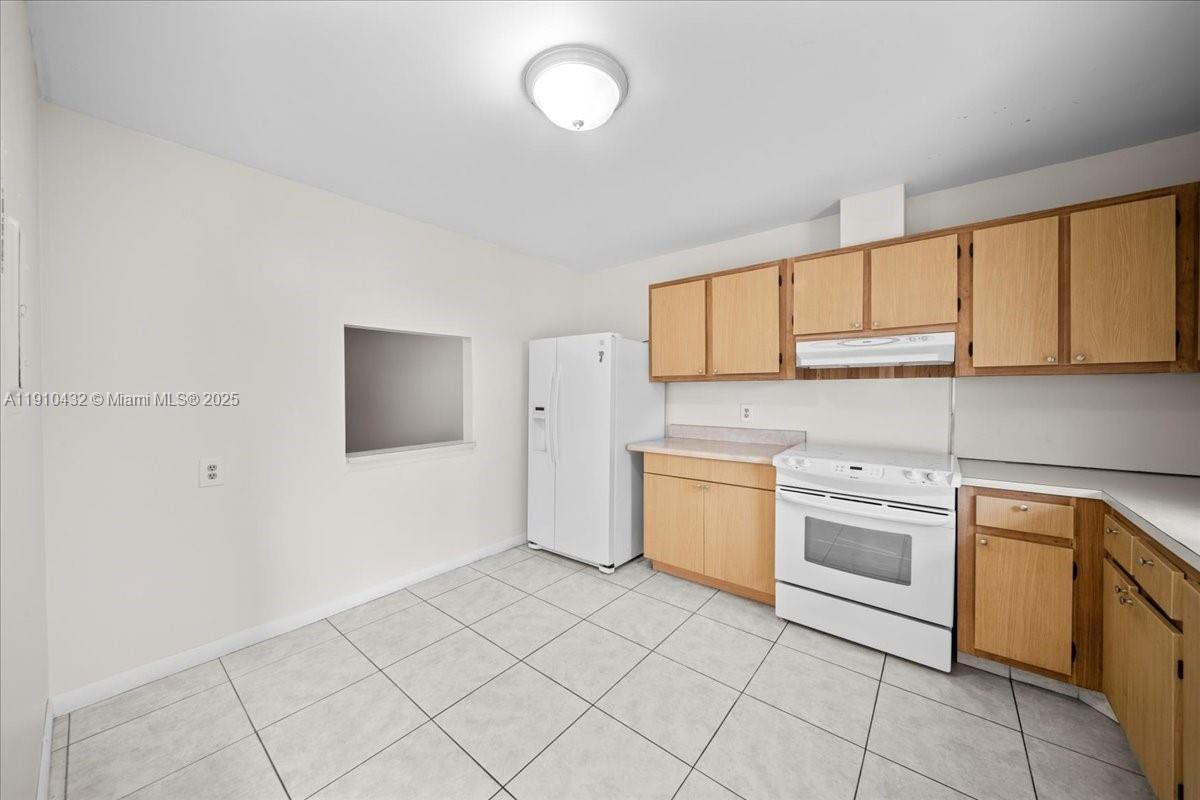 COVERED BRIDGE CONDO - Residential