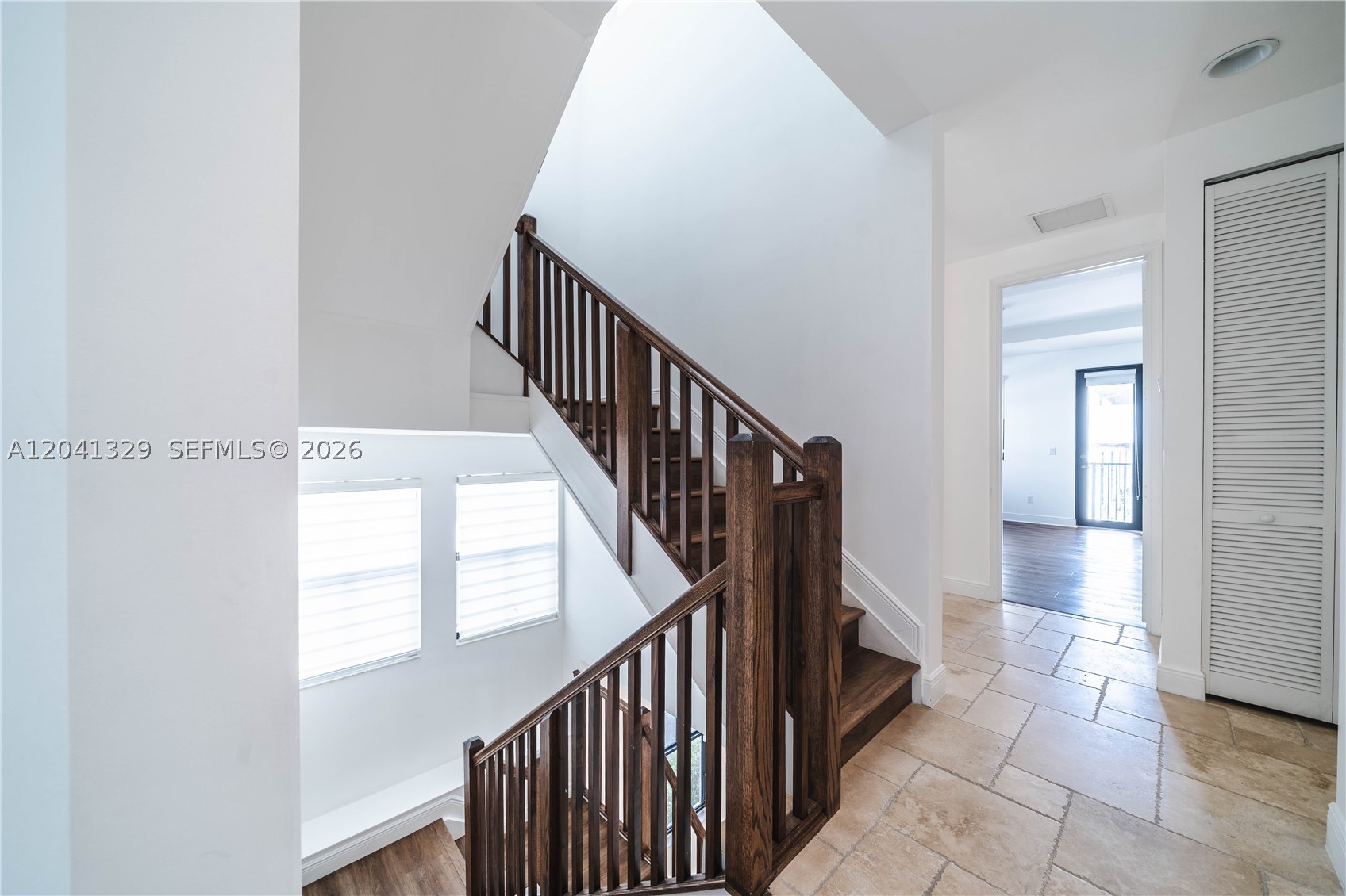 DOWNTOWN DORAL DUTCHER - Residential