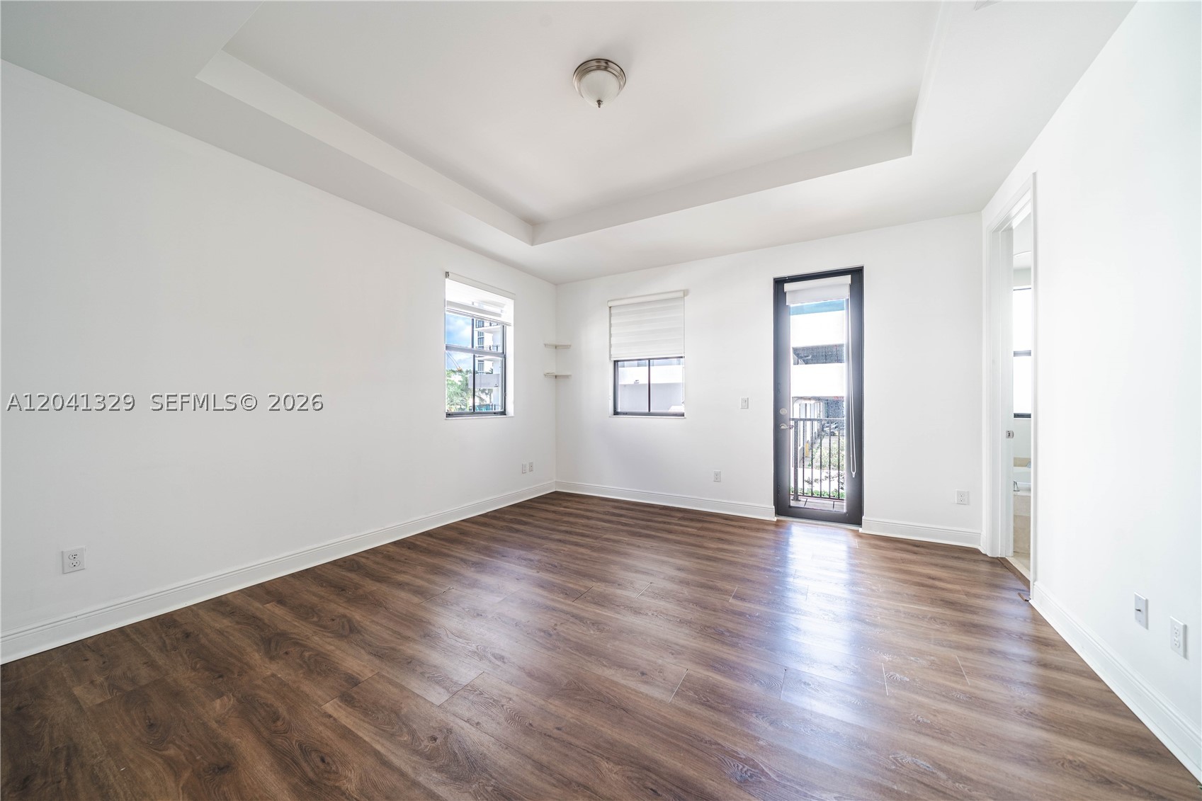 DOWNTOWN DORAL DUTCHER - Residential