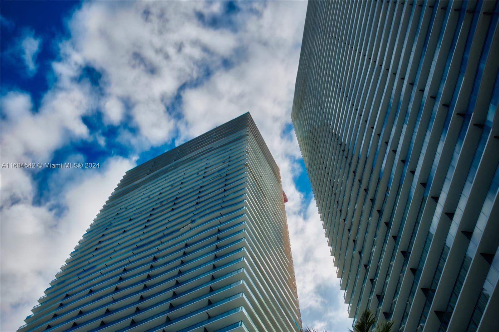 PARAISO BAY CONDO - Residential Lease