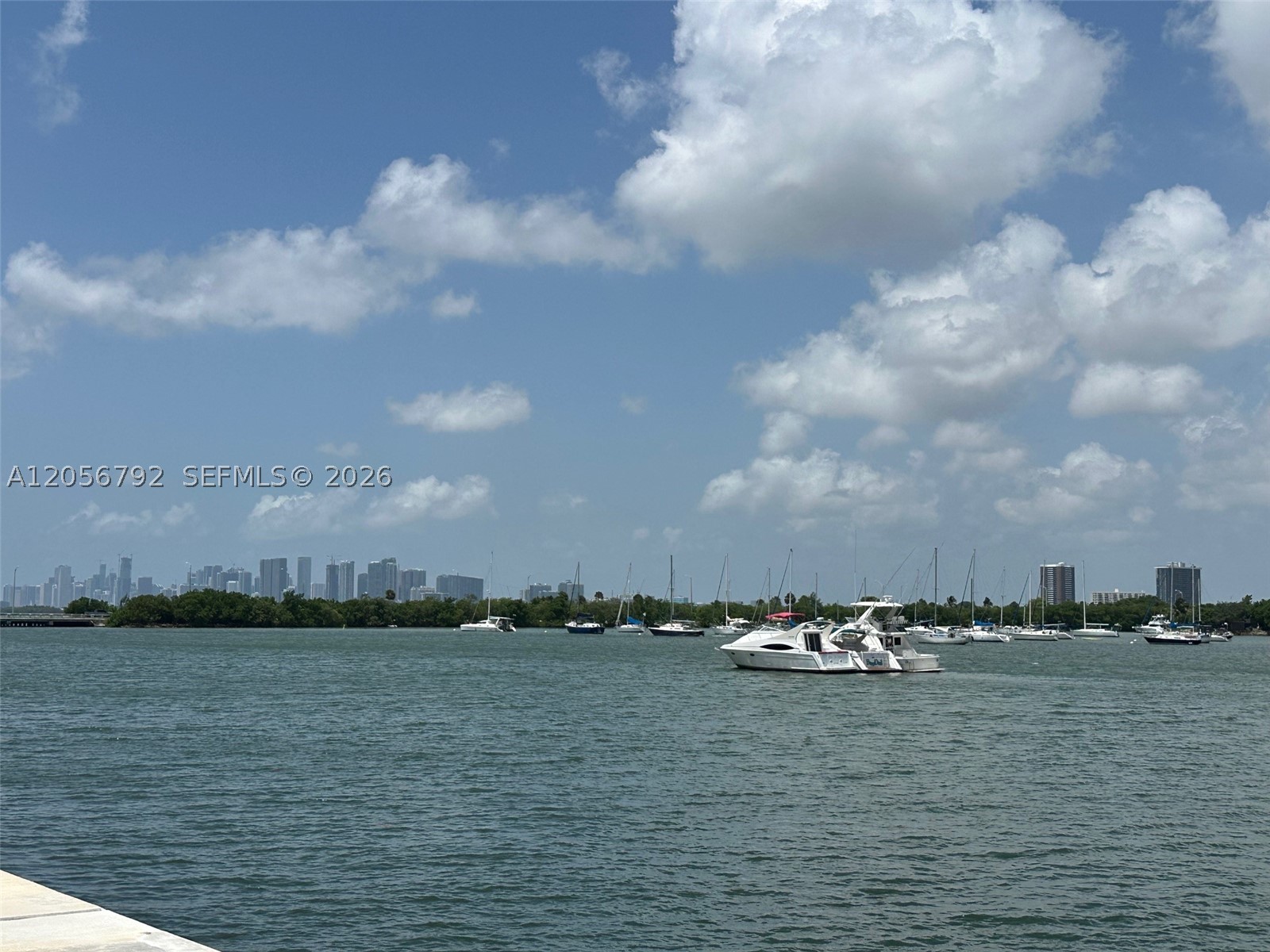 THE ISLANDER CLUB CONDO - Residential