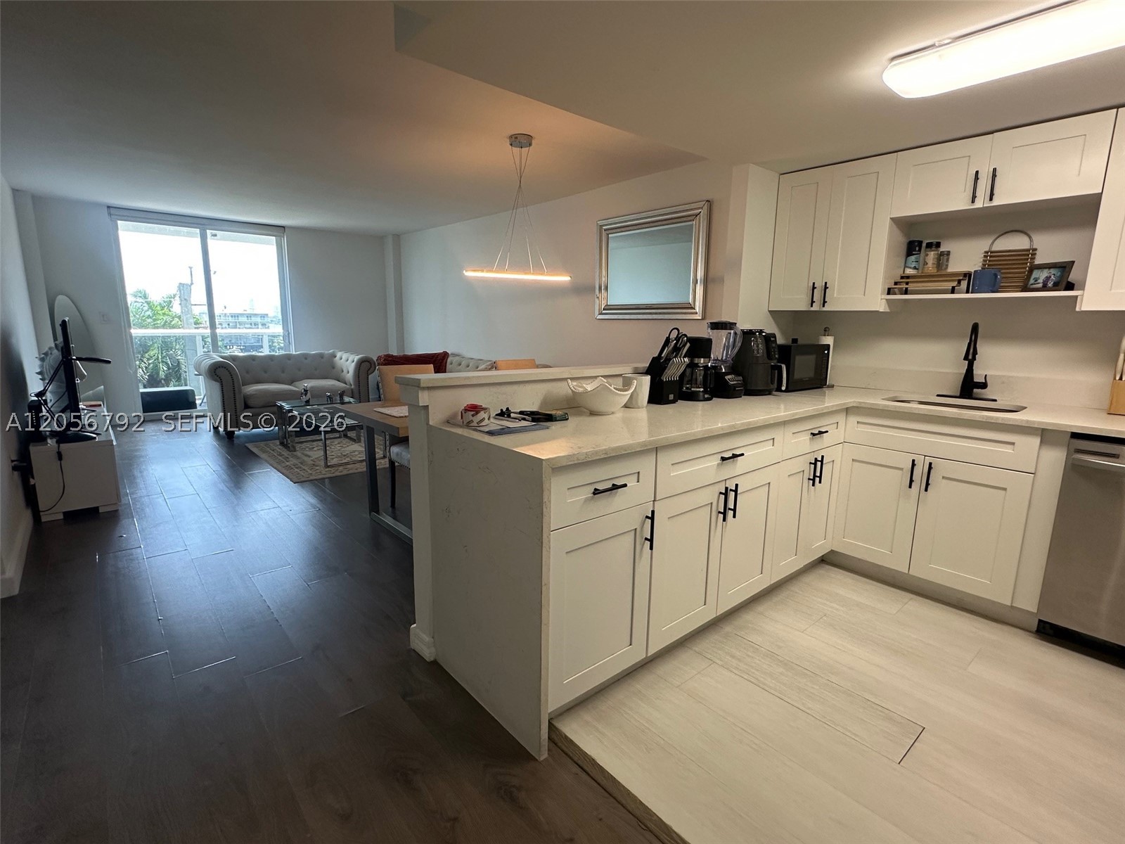THE ISLANDER CLUB CONDO - Residential