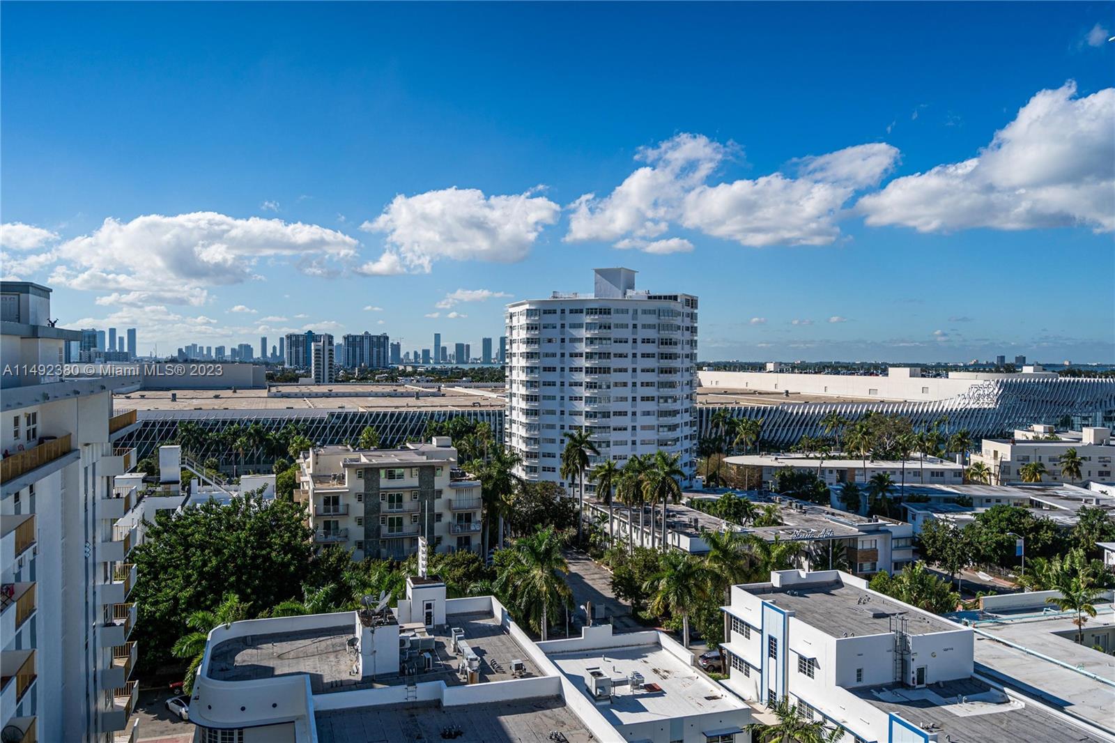 TOWER 1800 CONDO - Residential