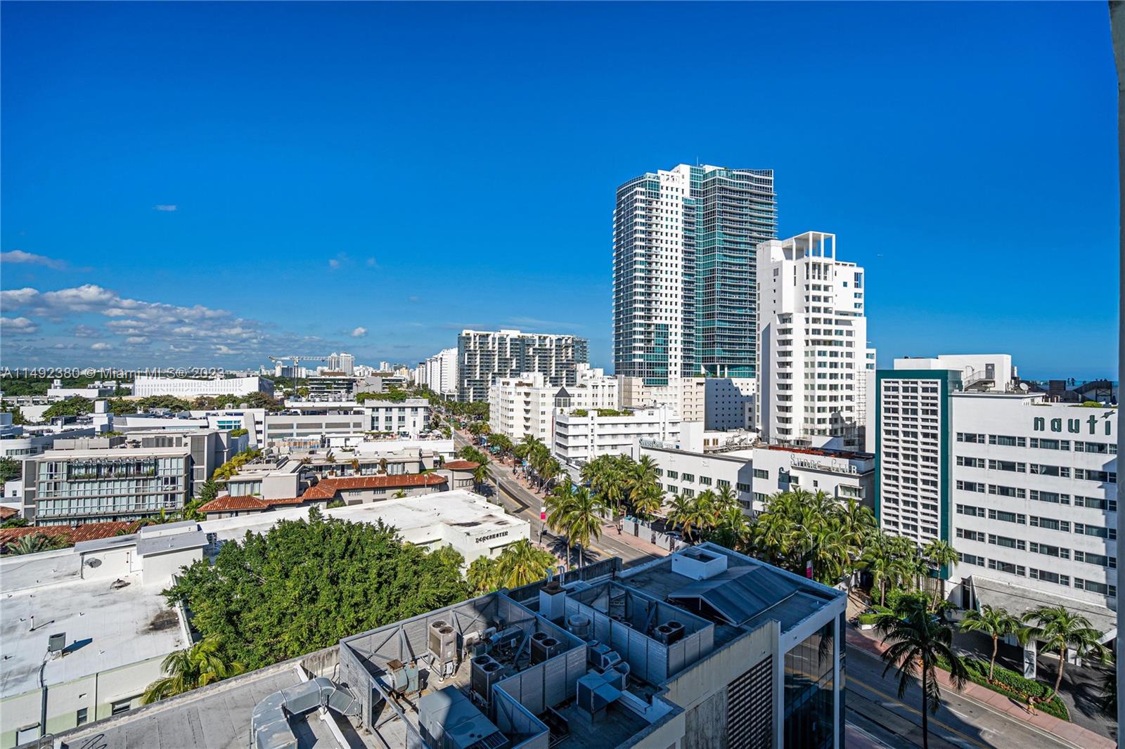 TOWER 1800 CONDO - Residential