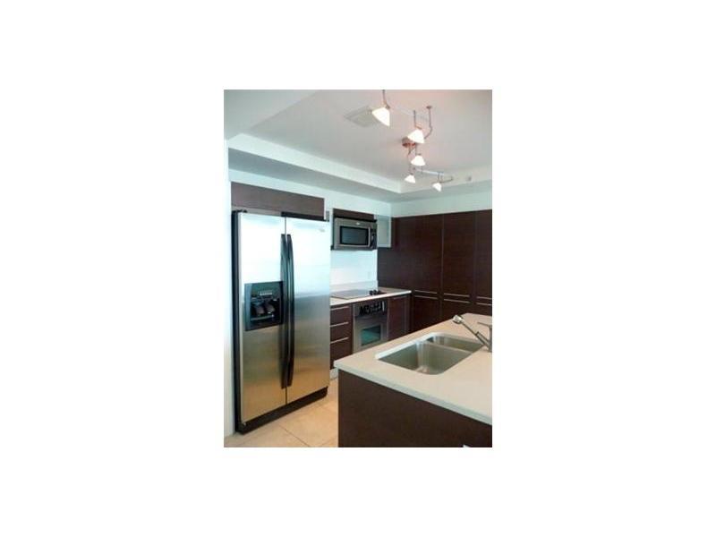 QUANTUM ON THE BAY CONDO - Residential Lease