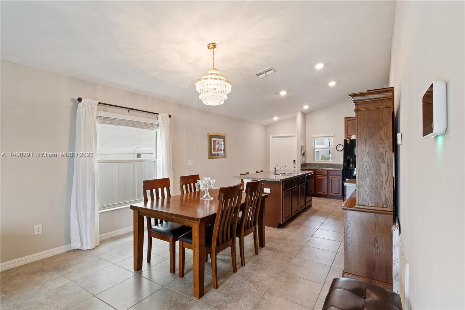 CYPRESSS CREEK PARCEL J PH - Residential