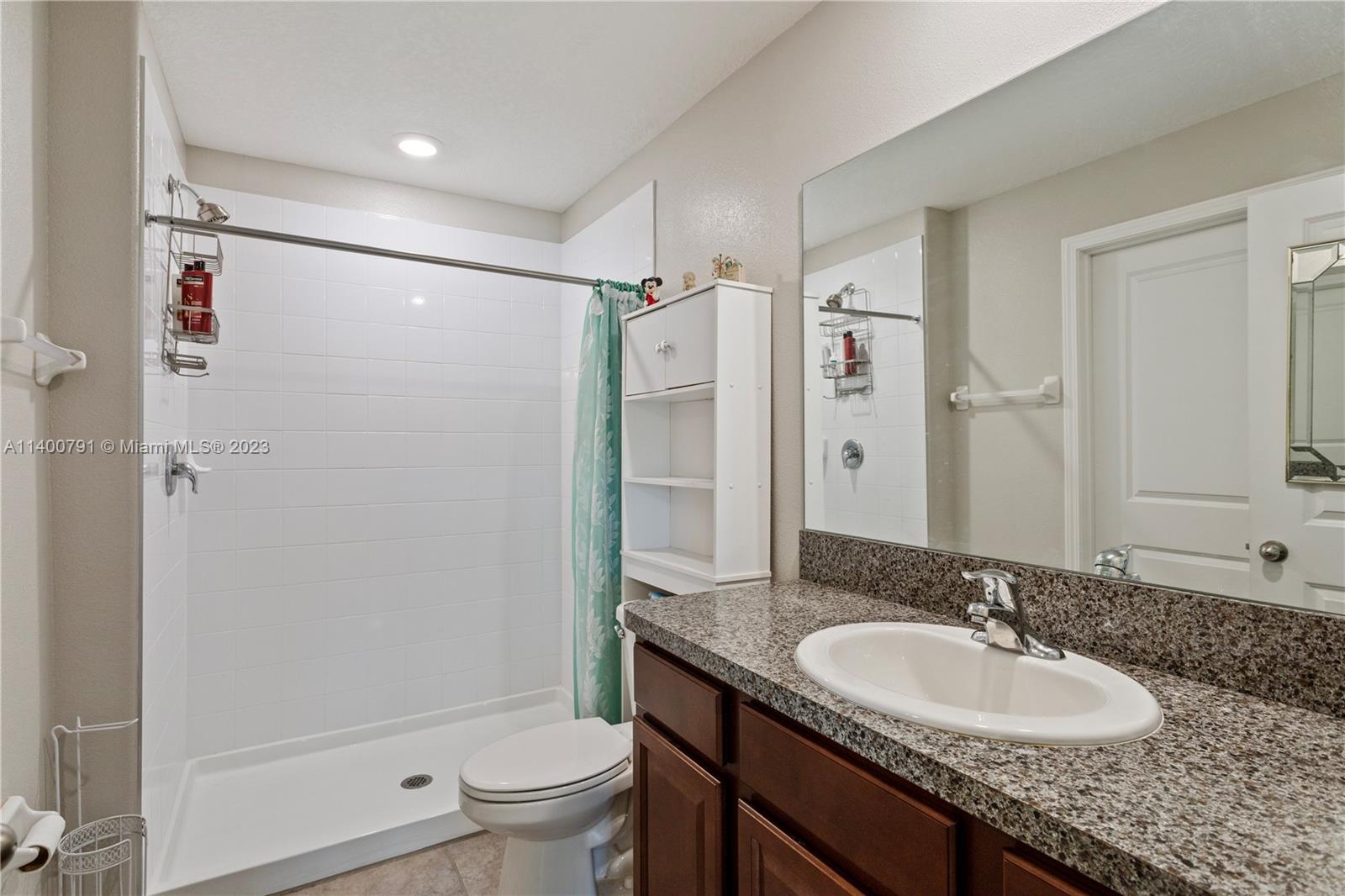 CYPRESSS CREEK PARCEL J PH - Residential