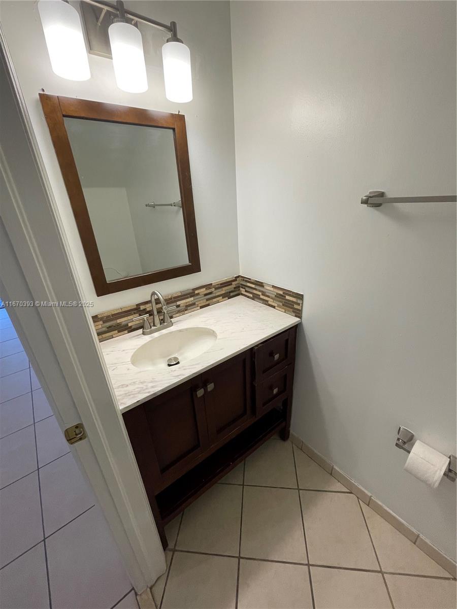 FIJI CONDO NO 3 - Residential Lease