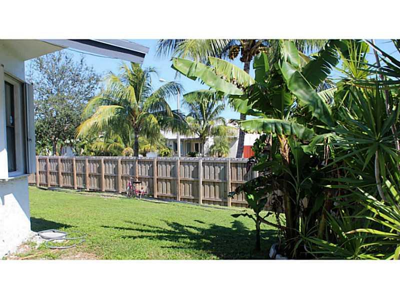 CENTRAL DANIA HEIGHTS 100 - Residential