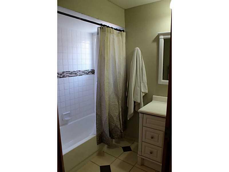 CENTRAL DANIA HEIGHTS 100 - Residential