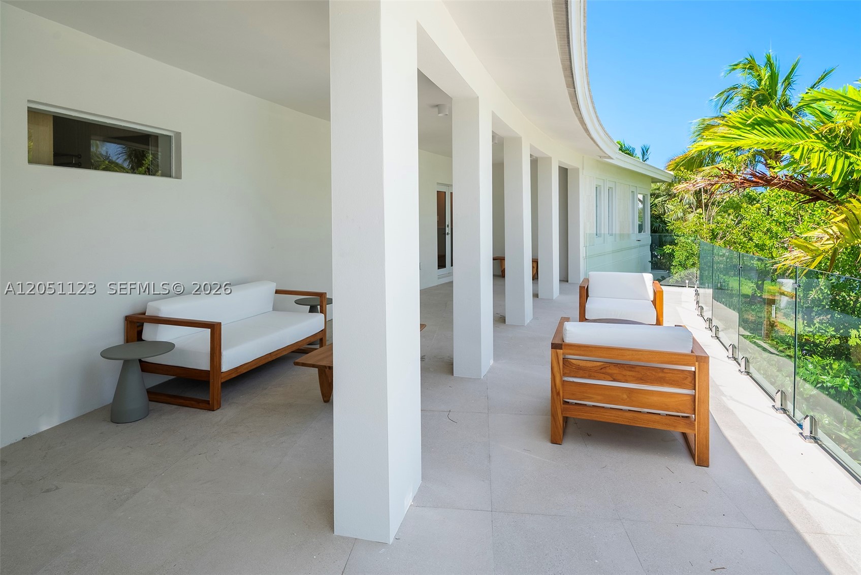 HOLLYWOOD LAKES SECTION - Residential