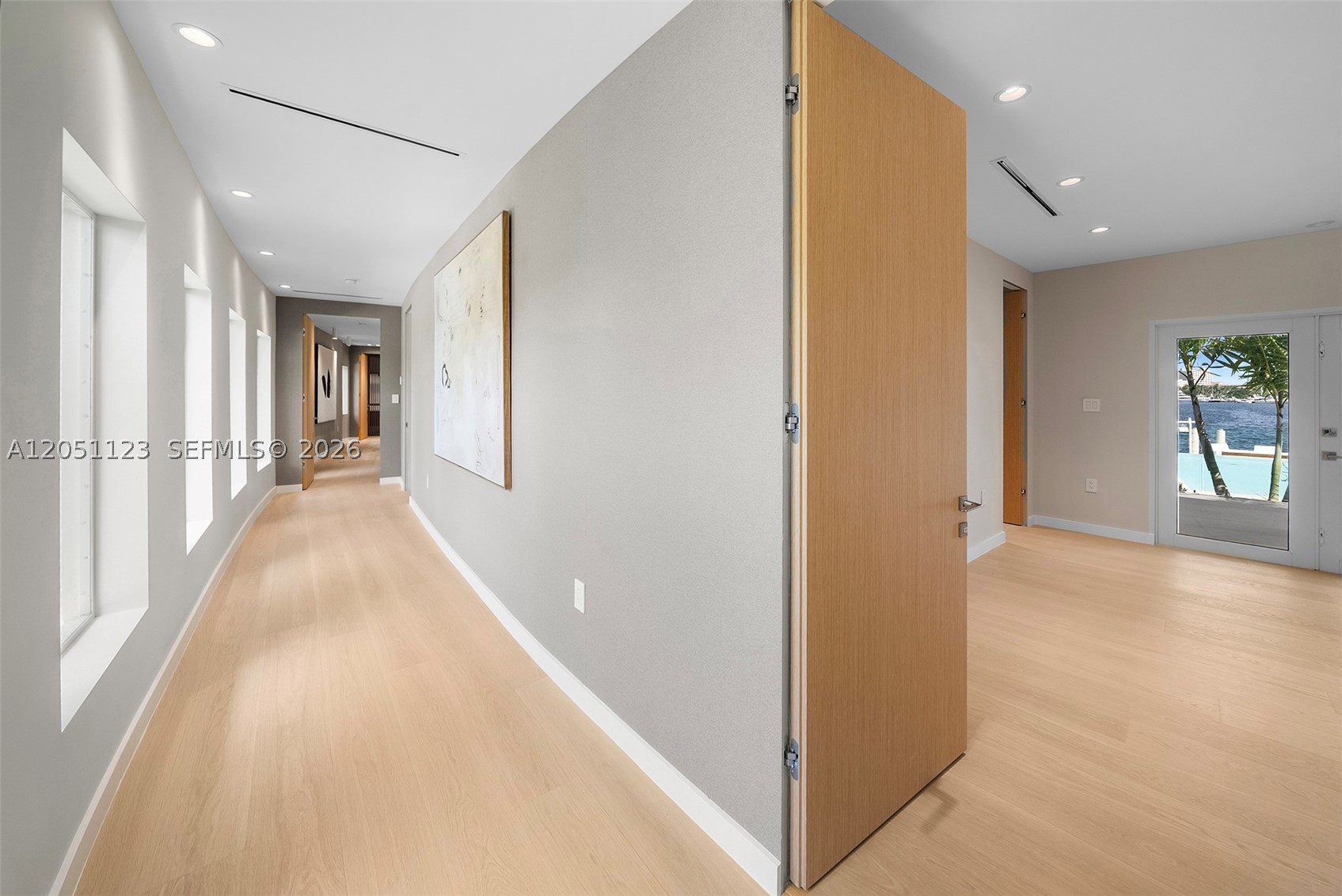 HOLLYWOOD LAKES SECTION - Residential
