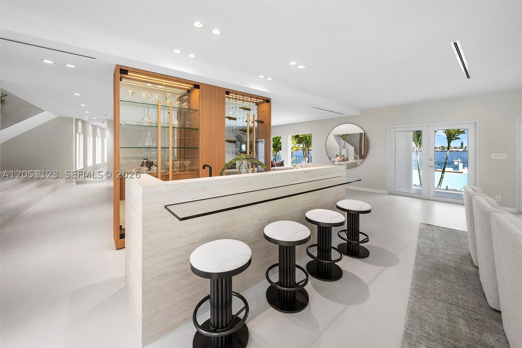 HOLLYWOOD LAKES SECTION - Residential