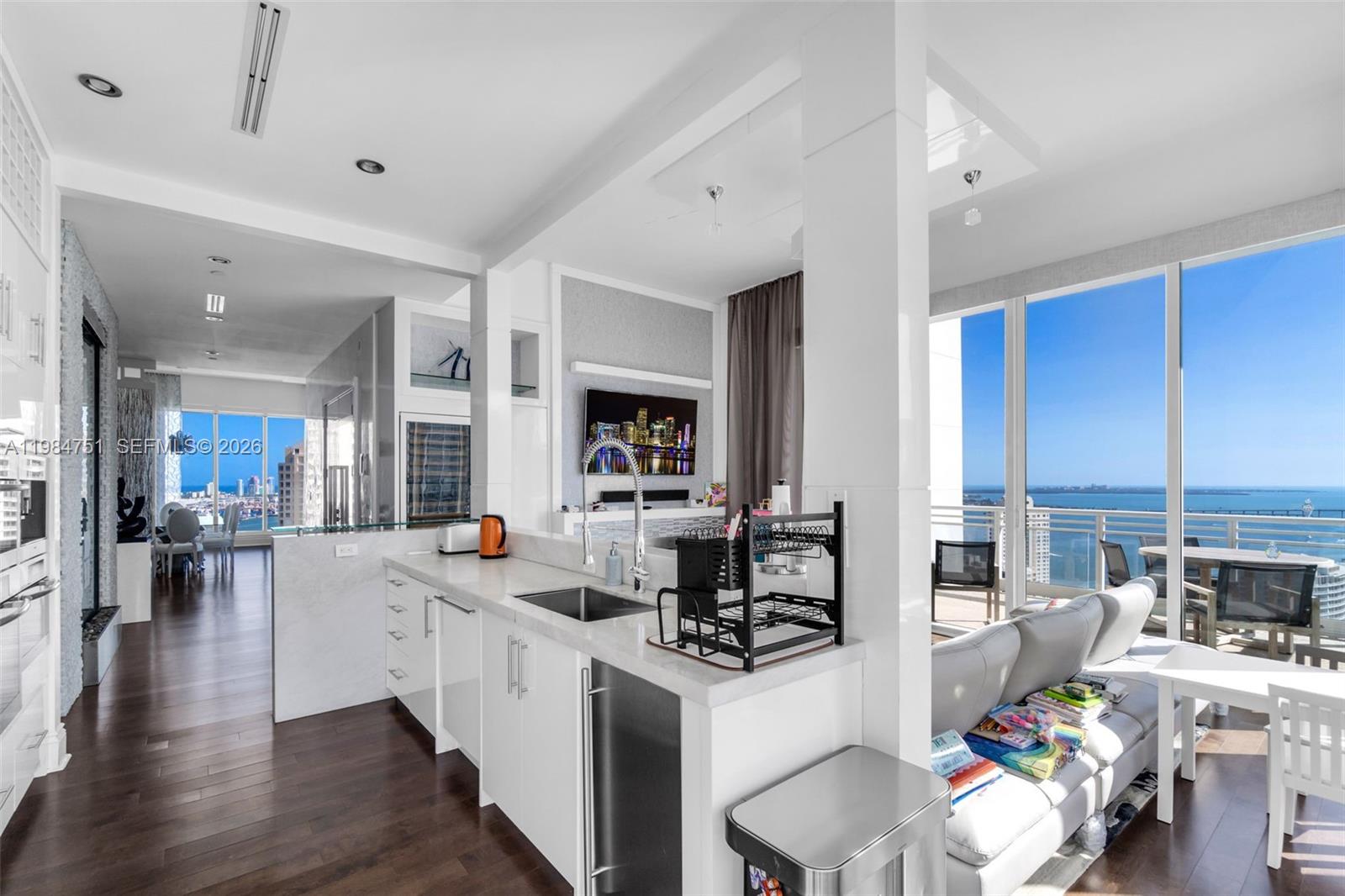 ASIA CONDO - Residential