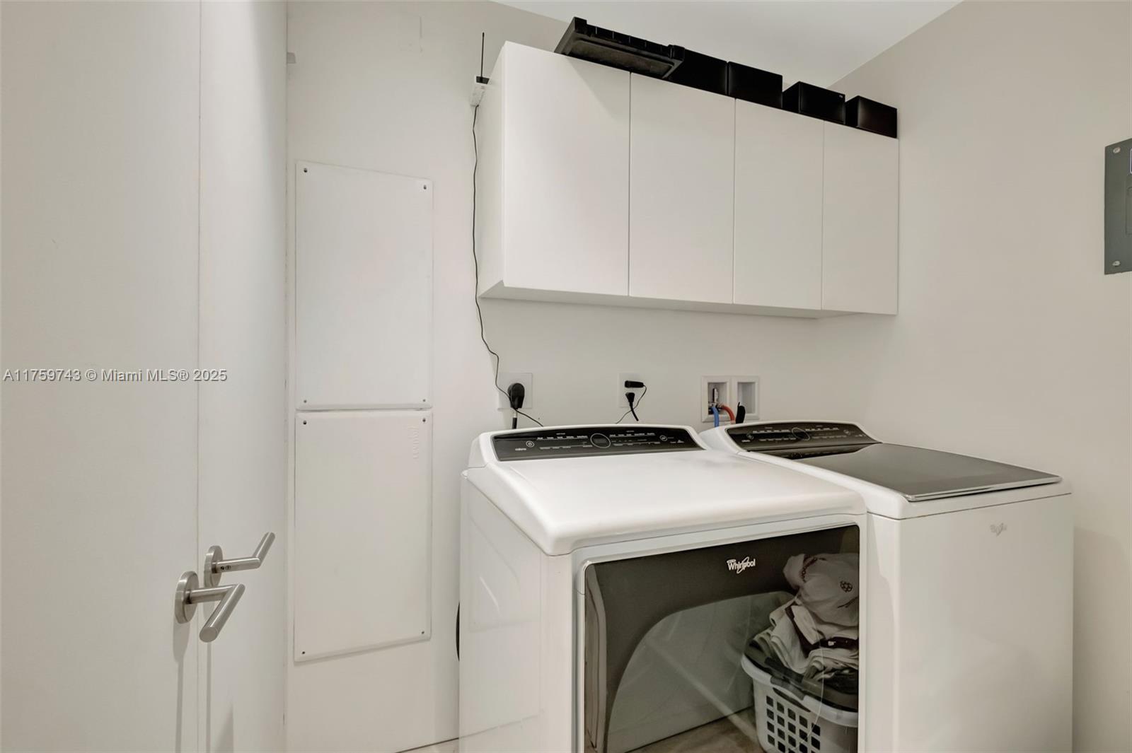 SURF CLUB CONDO - Residential