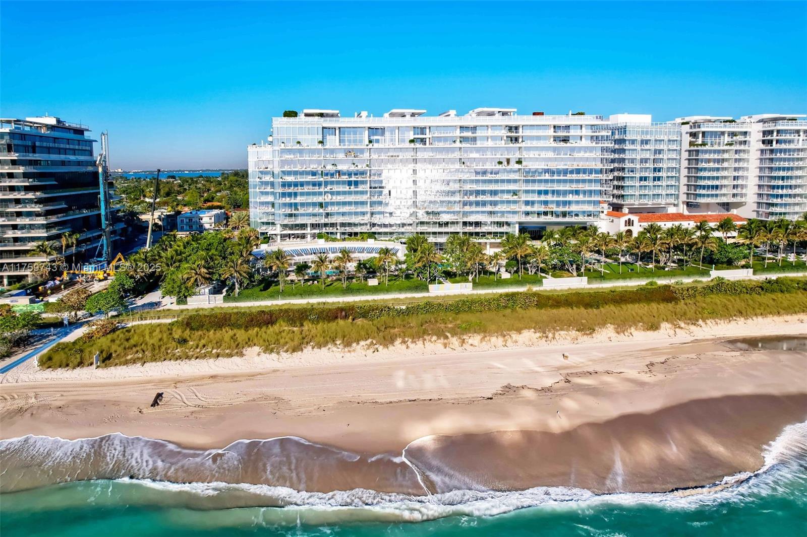 SURF CLUB CONDO - Residential