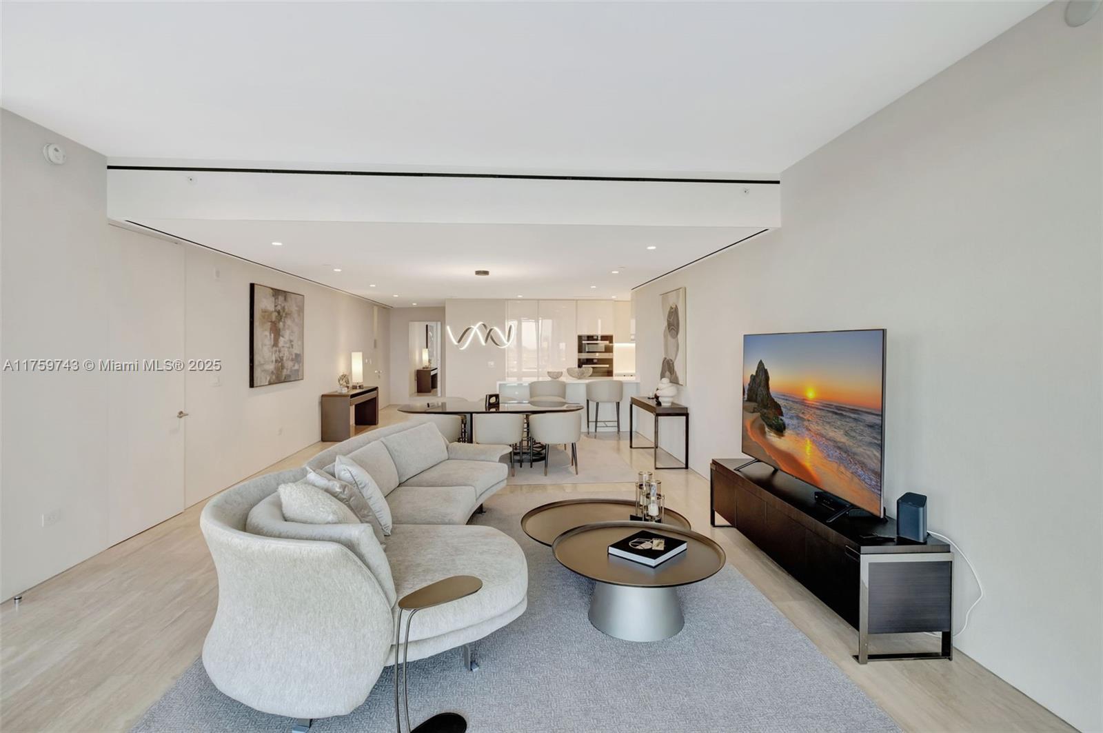 SURF CLUB CONDO - Residential