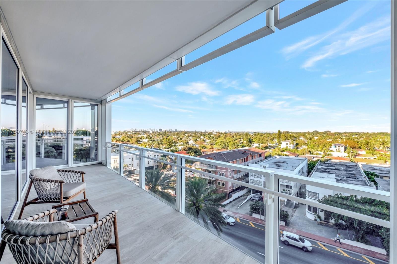 SURF CLUB CONDO - Residential