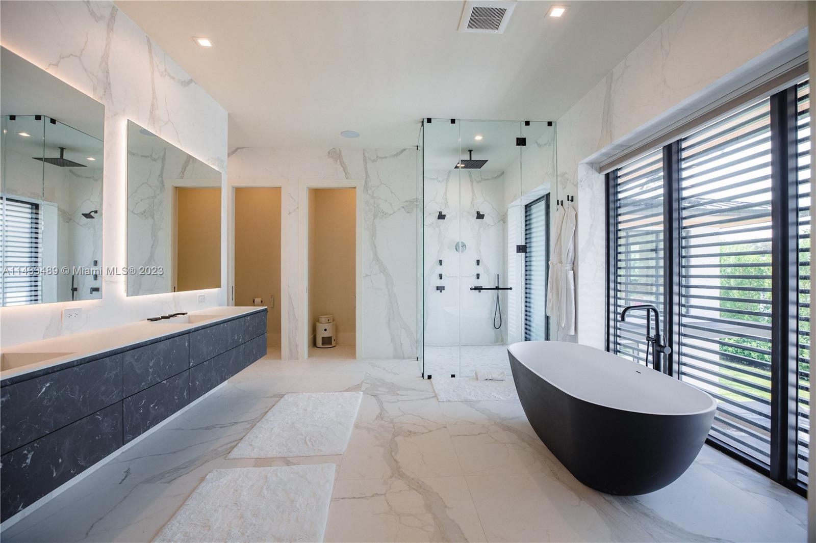 DAVIS OAKS - Residential
