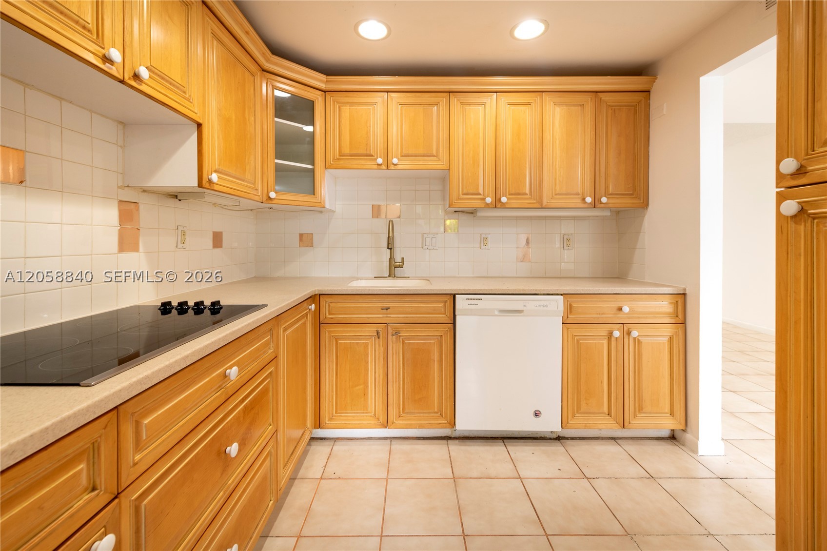 LAFAYETTE CONDO - Residential
