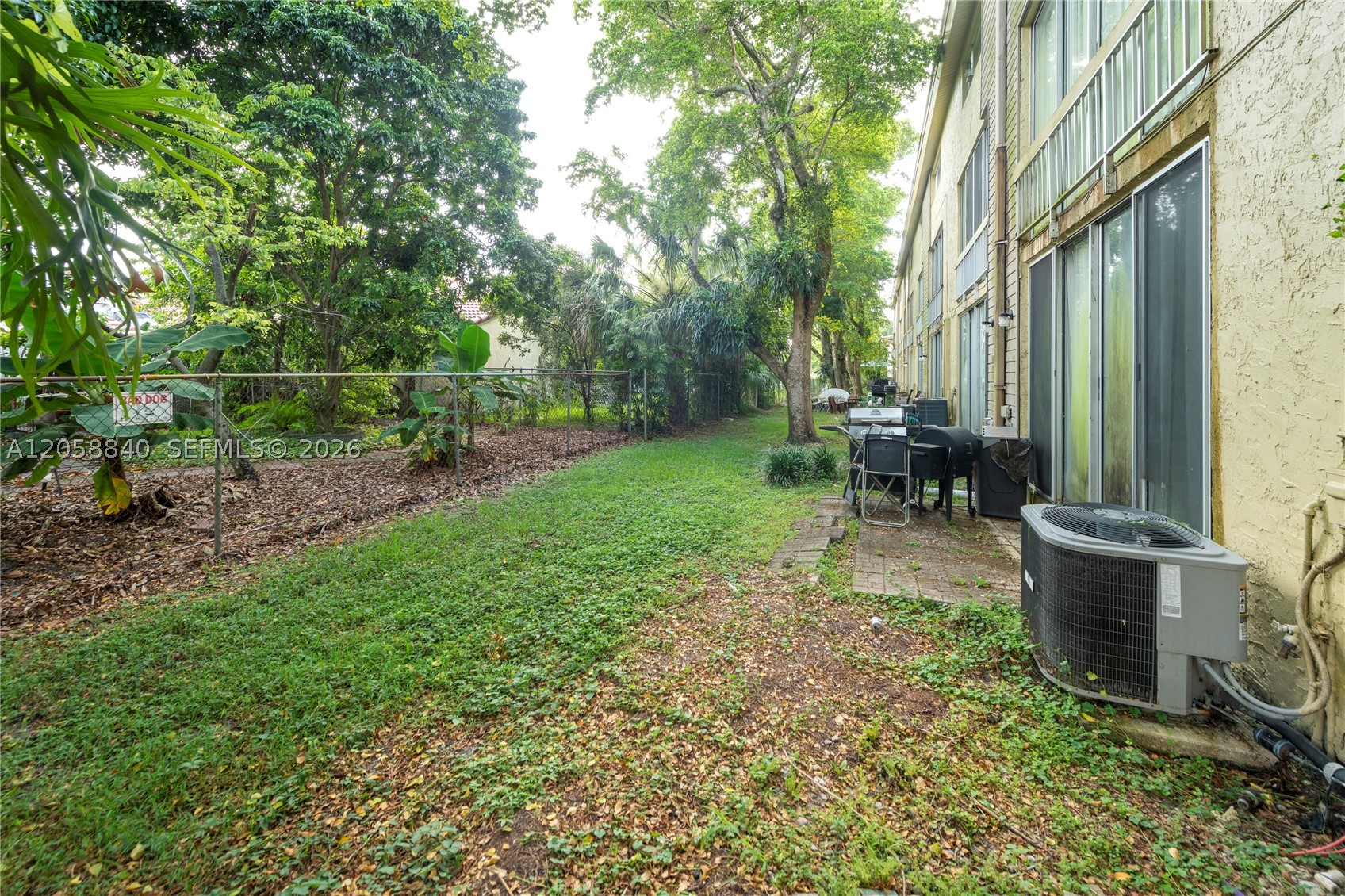 LAFAYETTE CONDO - Residential