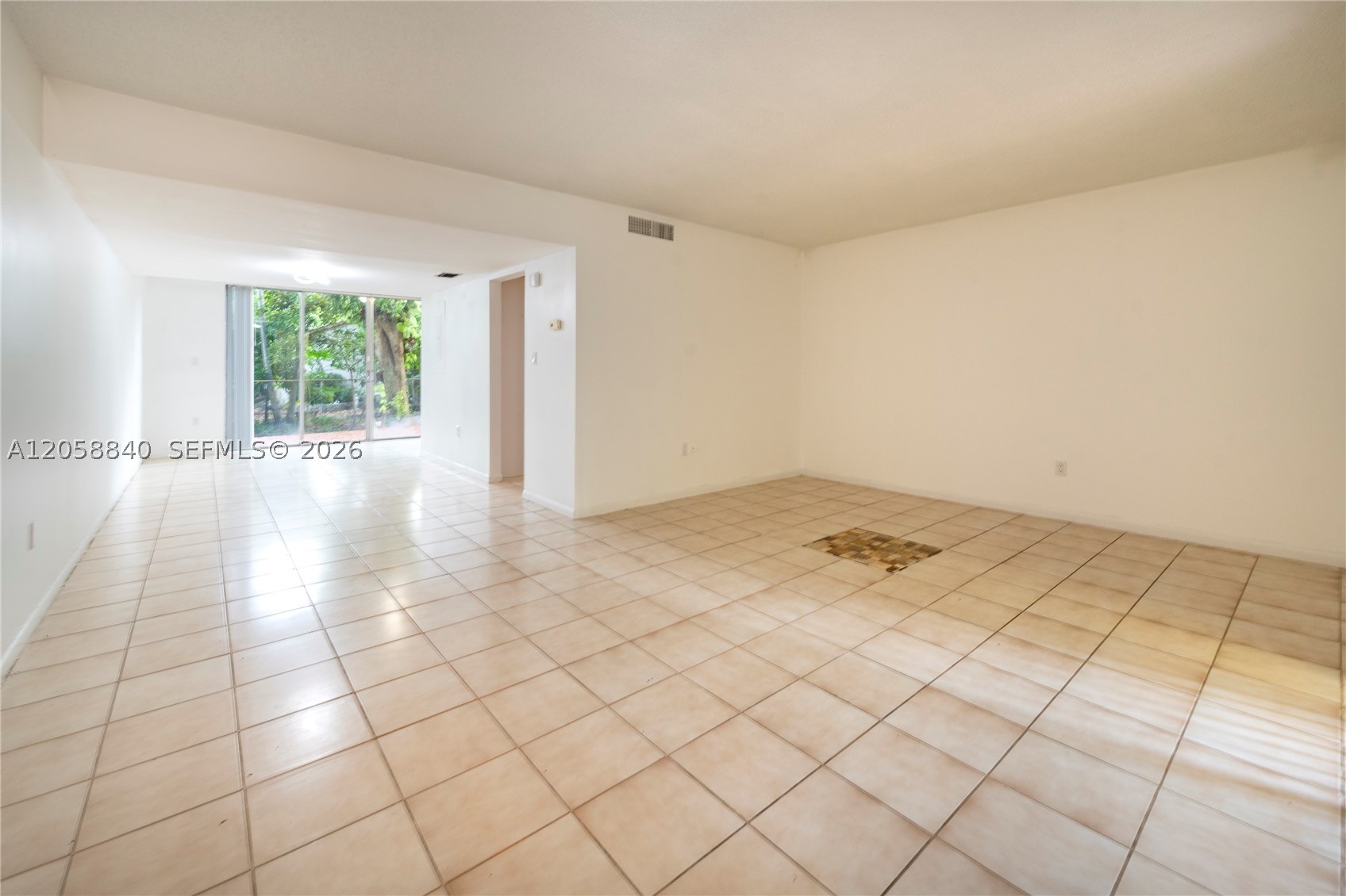 LAFAYETTE CONDO - Residential