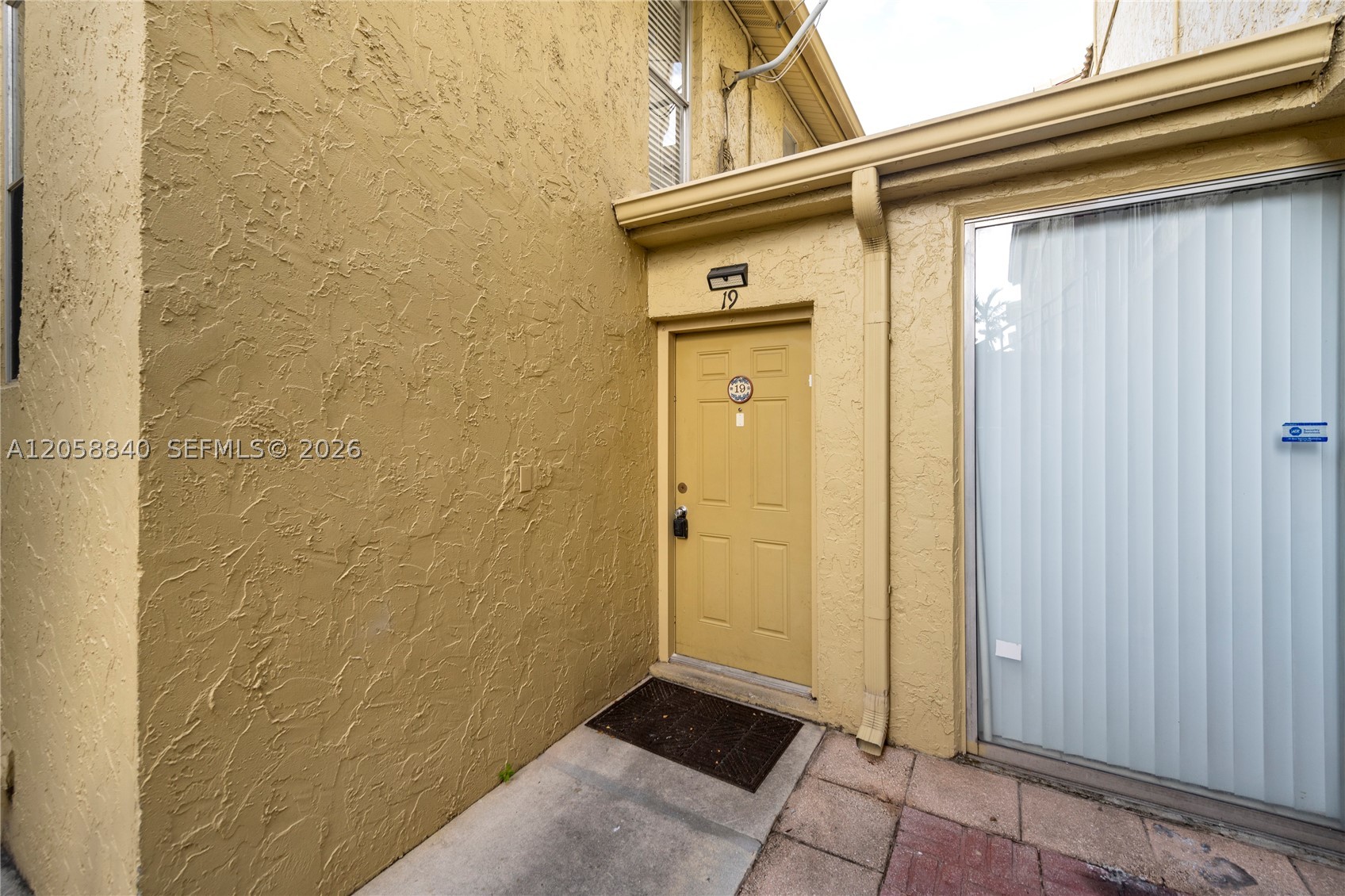 LAFAYETTE CONDO - Residential