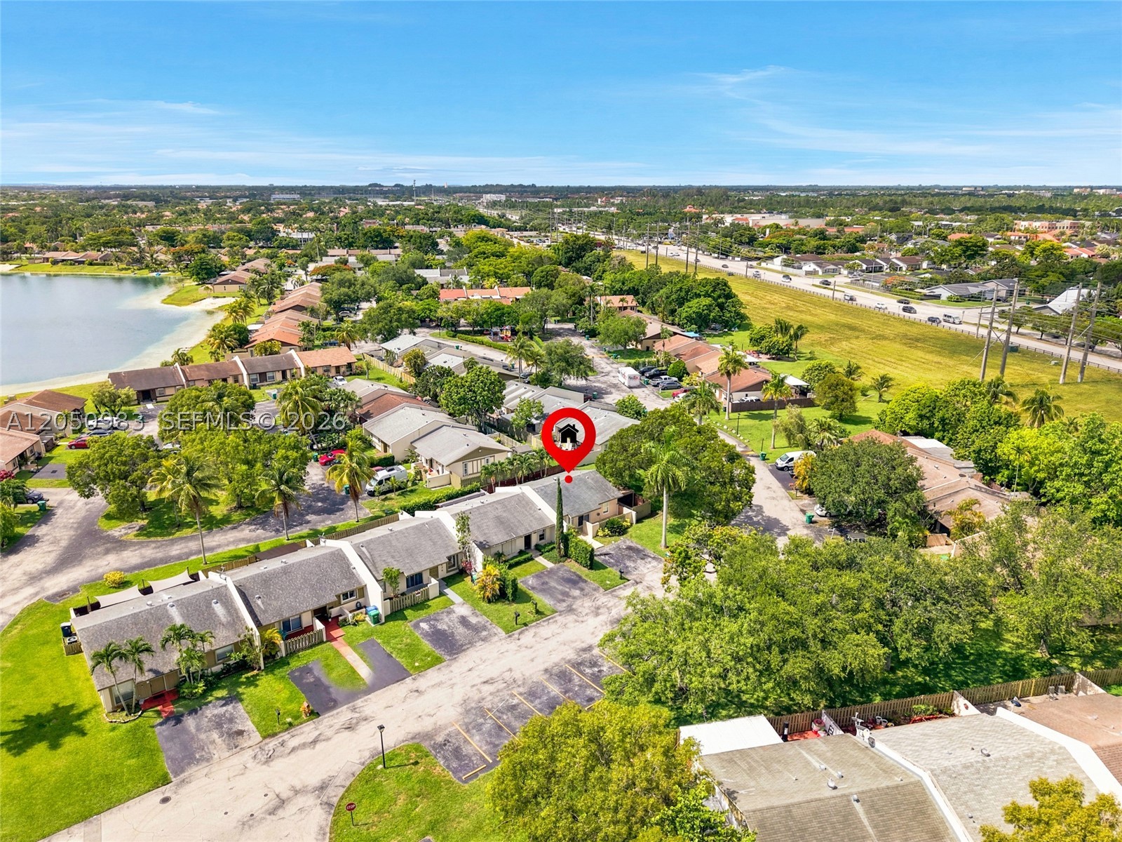DEVON-AIRE VILLAS SEC 6 - Residential