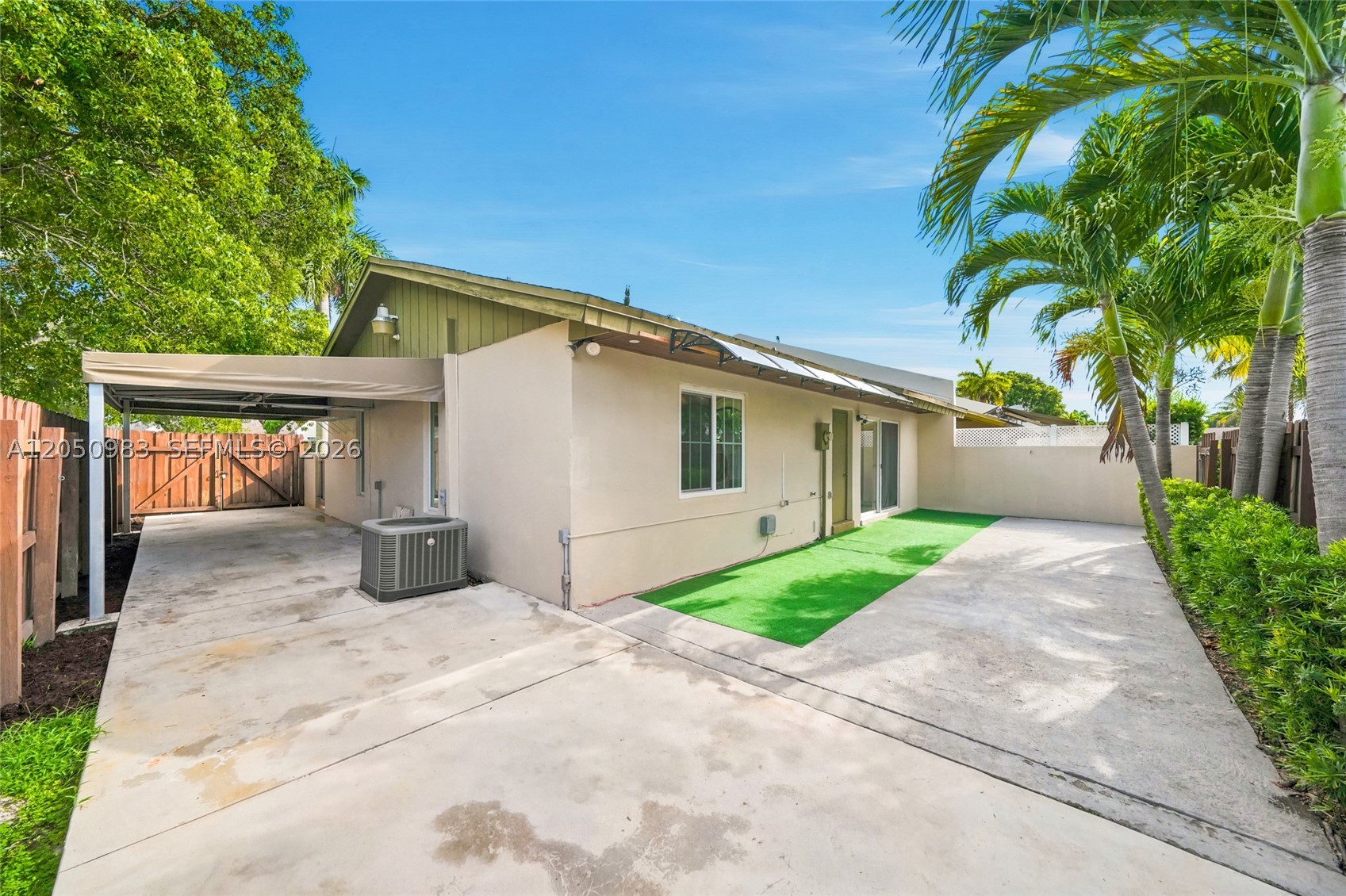 DEVON-AIRE VILLAS SEC 6 - Residential