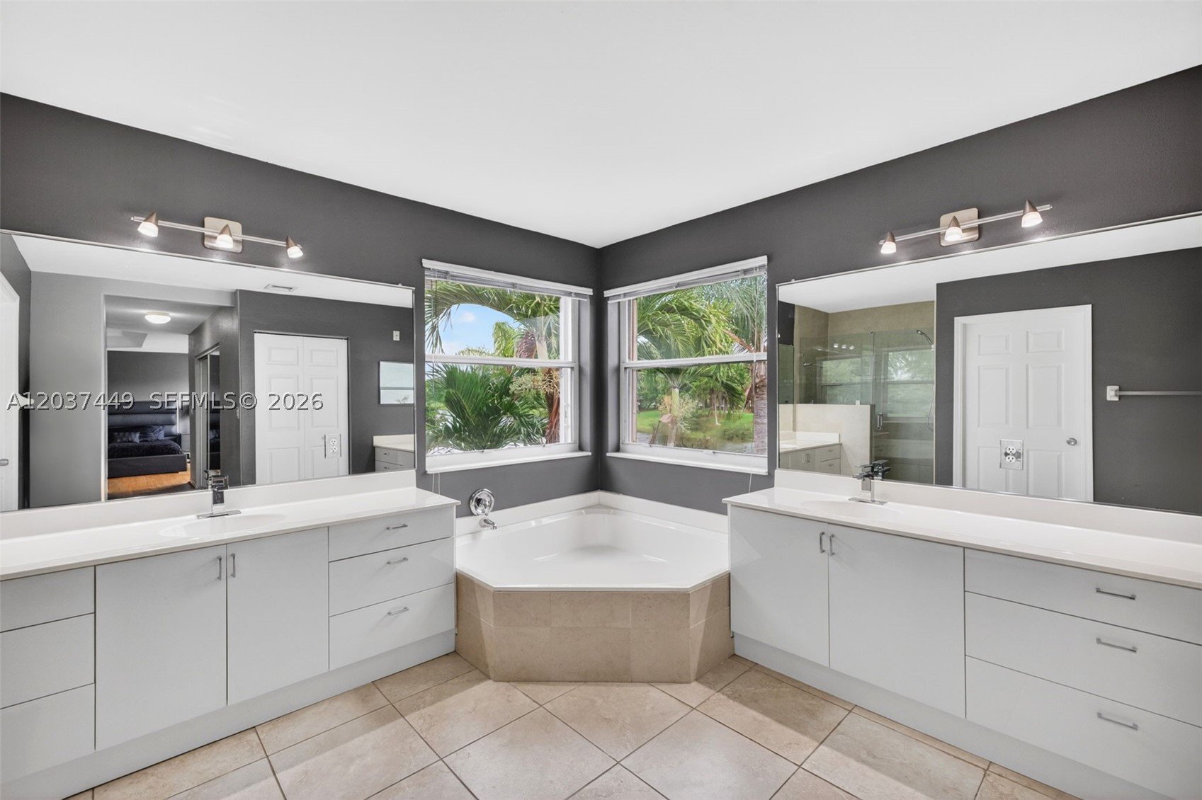 SILVER LAKES PHASE III - Residential