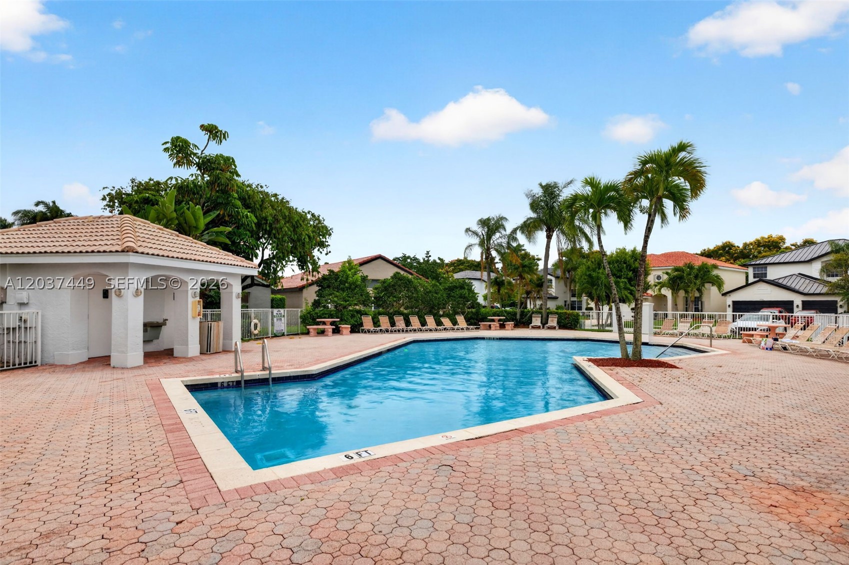 SILVER LAKES PHASE III - Residential