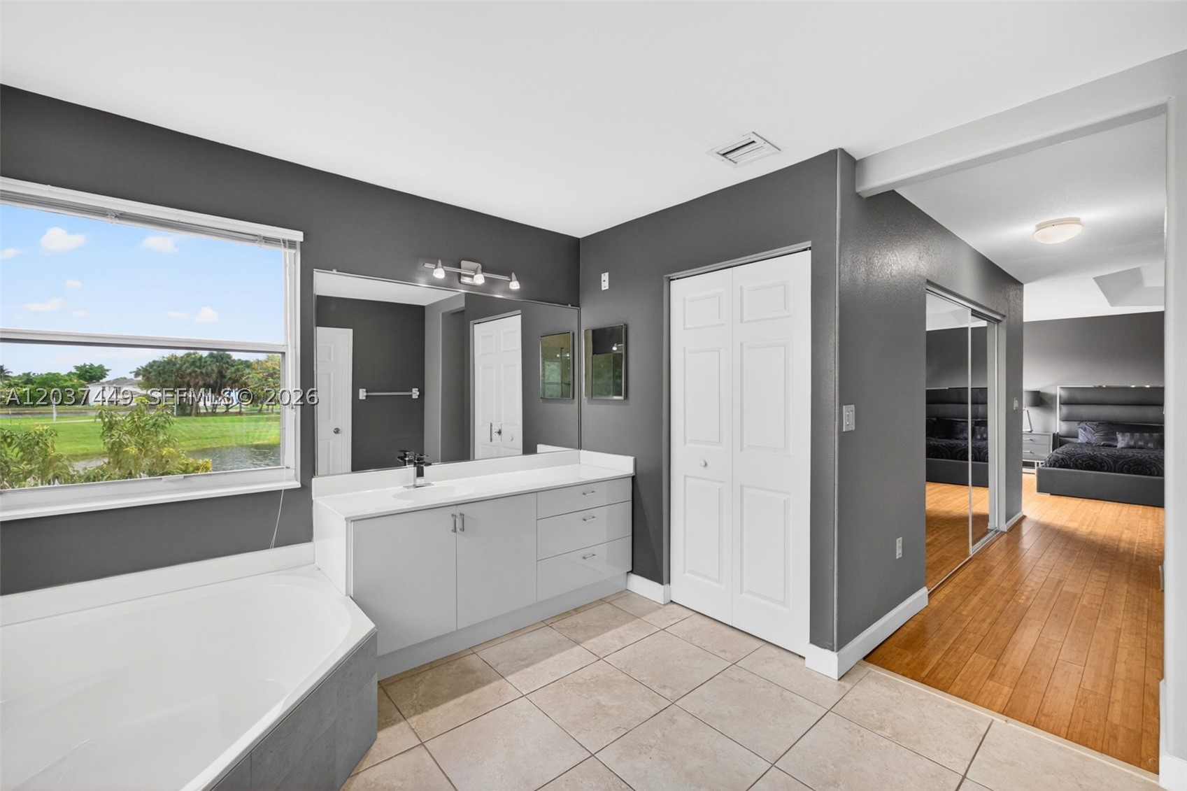 SILVER LAKES PHASE III - Residential