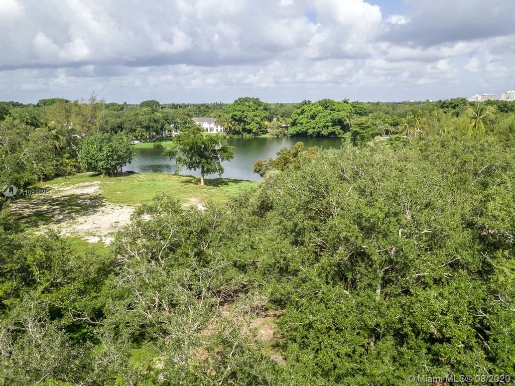 SNAPPER CREEK LAKES - Residential