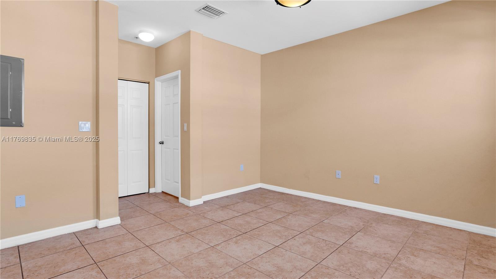 CORONADO AT DORAL IX COND - Residential Lease