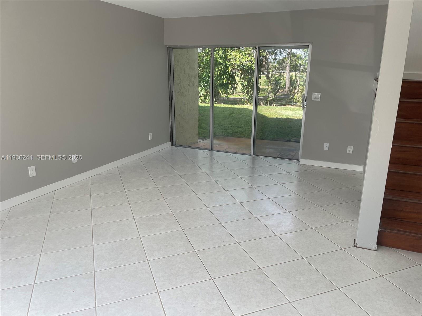 SANDPEBBLES TOWNHOUSE CON - Residential