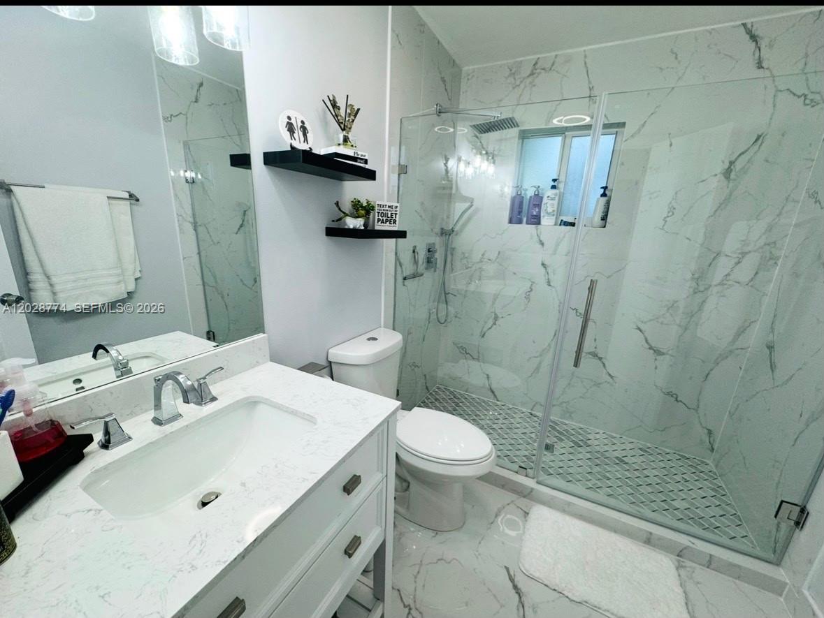 AVOCADO VILLAS - Residential Lease
