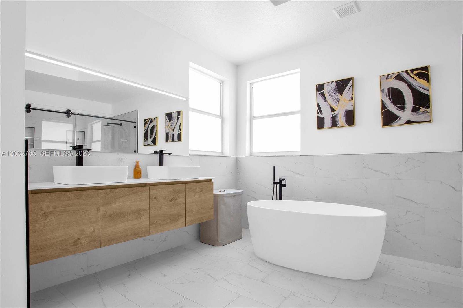 ISLANDS AT DORAL NORTHWES - Residential