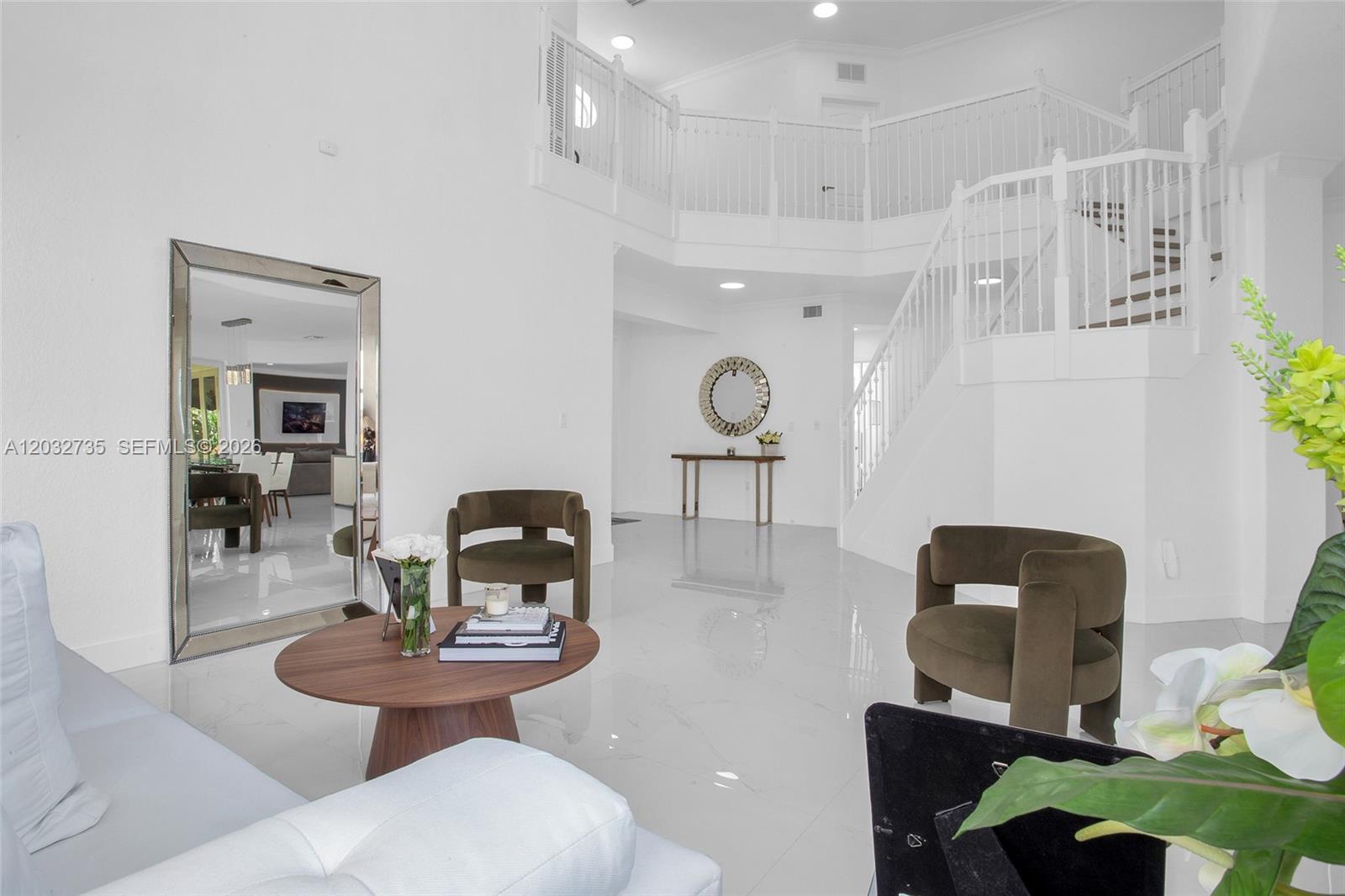 ISLANDS AT DORAL NORTHWES - Residential