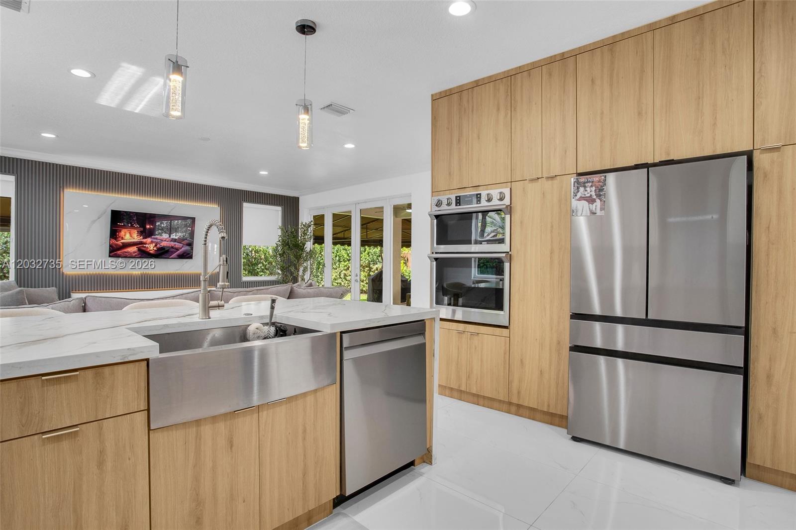 ISLANDS AT DORAL NORTHWES - Residential