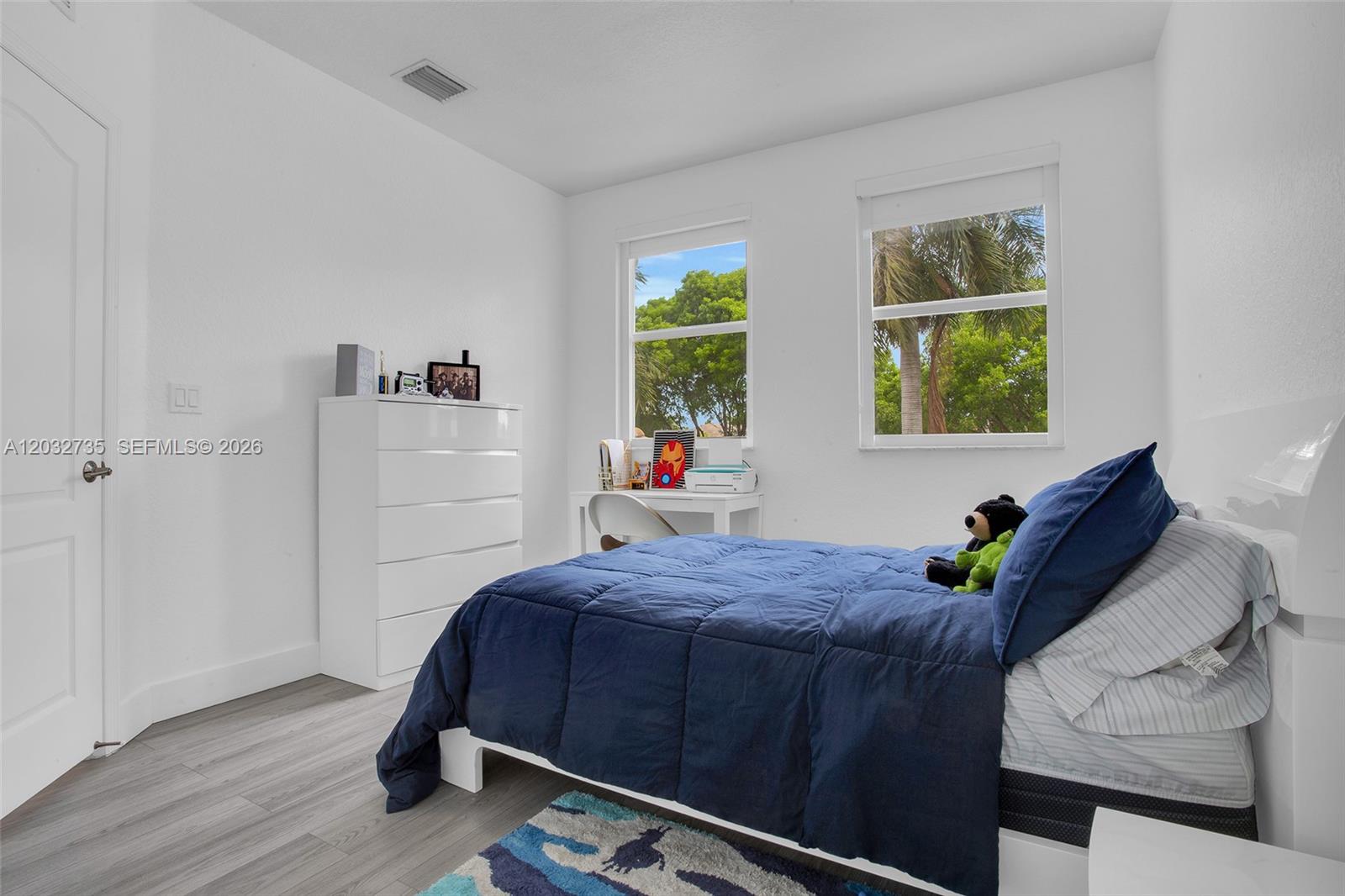 ISLANDS AT DORAL NORTHWES - Residential