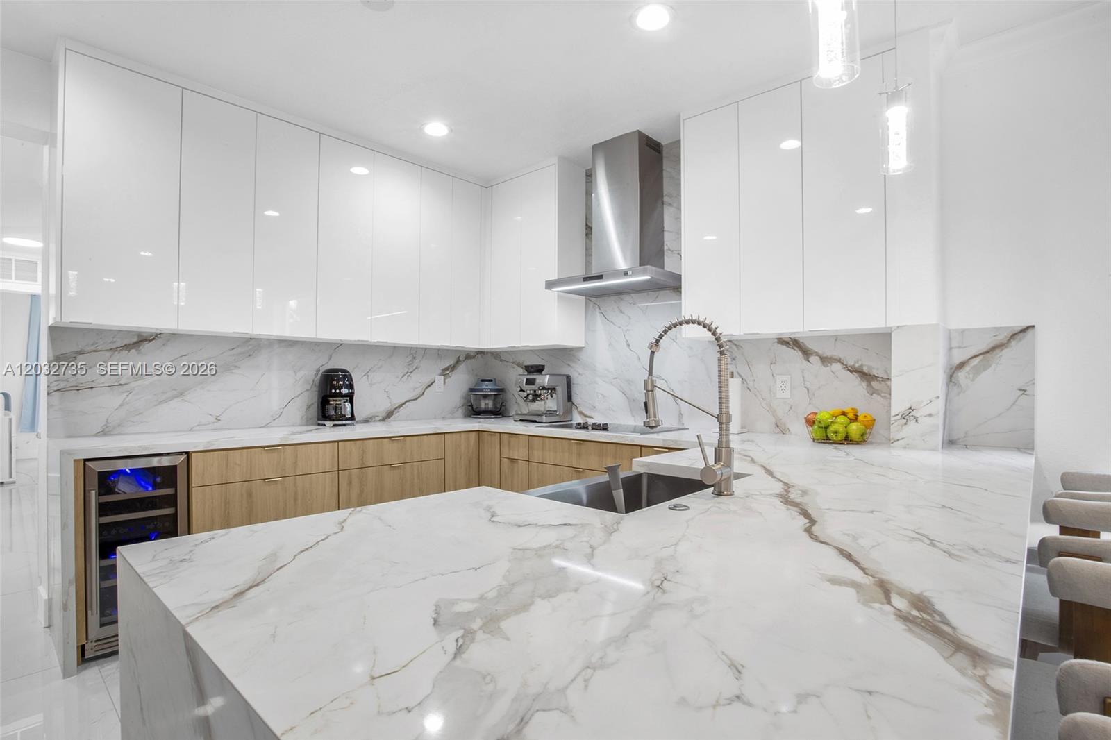 ISLANDS AT DORAL NORTHWES - Residential