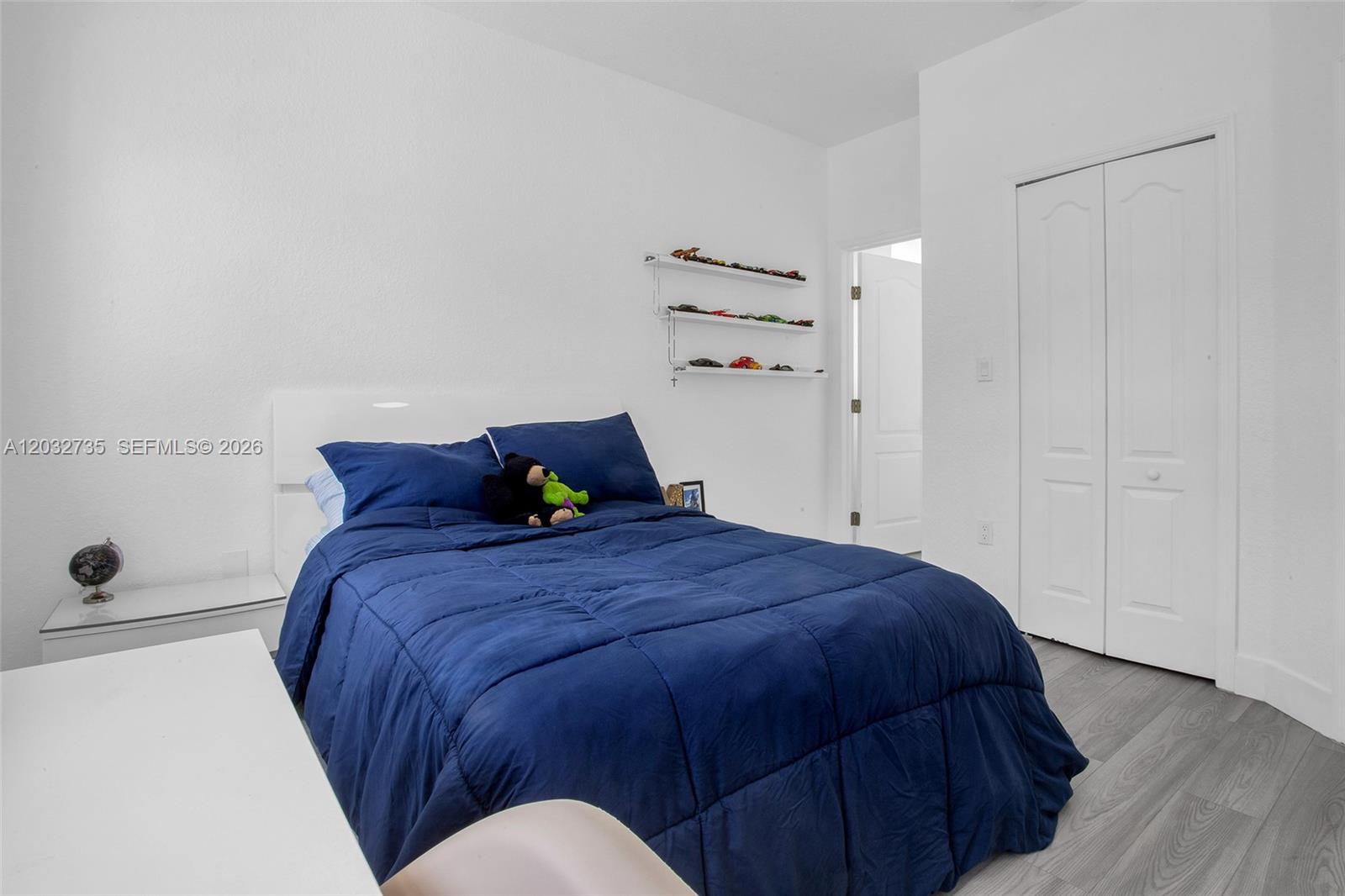 ISLANDS AT DORAL NORTHWES - Residential